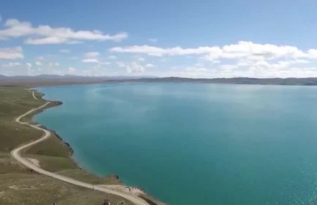 奮力譜寫新時代黃河生態(tài)保護(hù)和高質(zhì)量發(fā)展新篇章