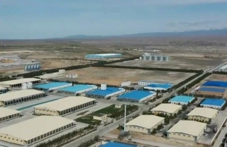 新疆：加大對(duì)內(nèi)對(duì)外開放力度 形成新的經(jīng)濟(jì)增長(zhǎng)點(diǎn)