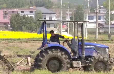 江西宜春：精準服務 助力春耕春播增速增效