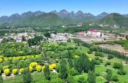 【逐夢(mèng)新程】精準(zhǔn)扶貧脫貧 創(chuàng)造山鄉(xiāng)巨變的人間奇跡