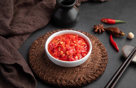 辟謠 | 長痘是因為吃辣椒？