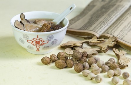 辟謠 | 不懂秋冬進(jìn)補，可能越補越虧！這些進(jìn)補誤區(qū)要避免