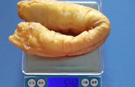 每天吃1根油條，身體會(huì)發(fā)生什么變化？油條中鋁含量真的超標(biāo)？