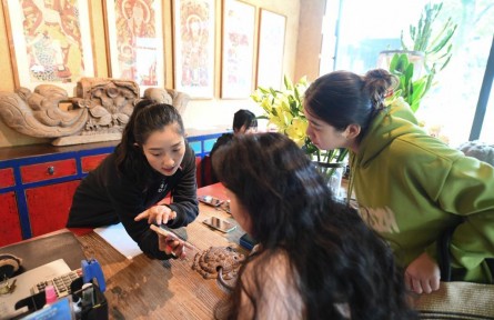 職業(yè)技能等級(jí)證書如何考？怎么辨真?zhèn)危?></a></td>
<td align=