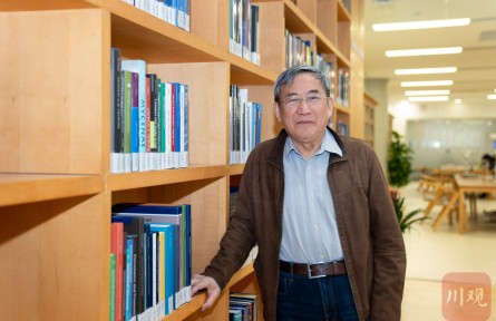 黃河長(zhǎng)江交相輝映，保證了中華文明的長(zhǎng)盛不衰——專(zhuān)訪(fǎng)著名歷史地理學(xué)者、復(fù)旦大學(xué)文科資深教授葛劍雄