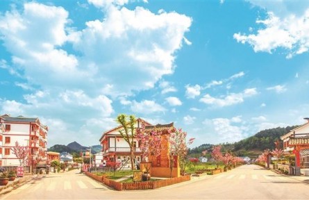 貴州：農業(yè)更高效 村民日子火