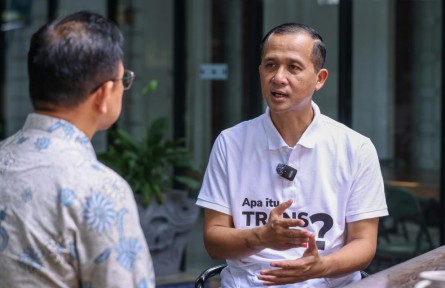 中國(guó)減貧的寶貴經(jīng)驗(yàn)值得借鑒——訪印尼人口流動(dòng)部部長(zhǎng)伊夫提塔赫