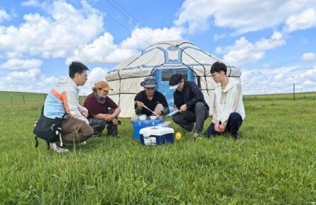 科技成果轉(zhuǎn)化新質(zhì)生產(chǎn)力 內(nèi)蒙古農(nóng)大團(tuán)隊利用新技術(shù)“慧眼識菌”